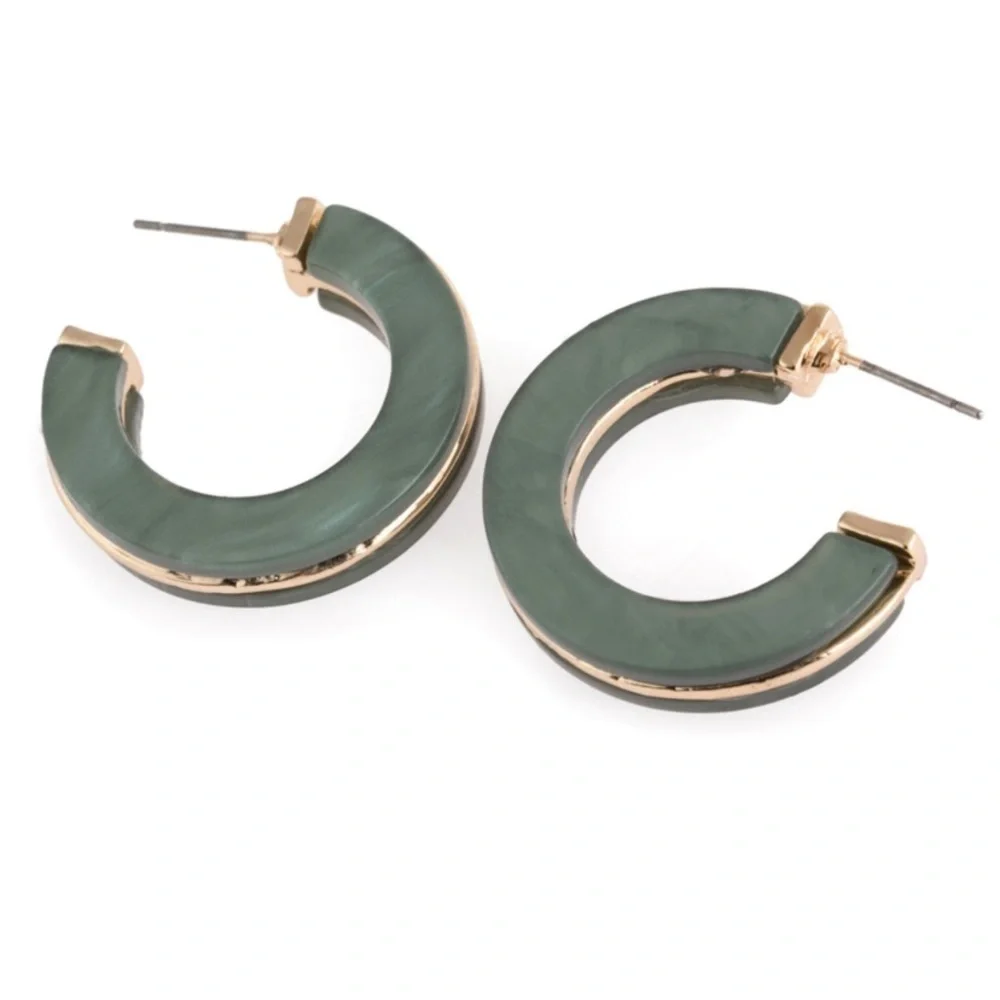2/$15 - Mint Green Open Circle Hoop Earrings Gold Tone Faceted Statement